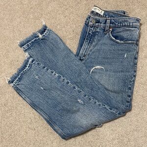Abercrombie The Mom High-Rise Distressed Jeans 26.5" Size30/10